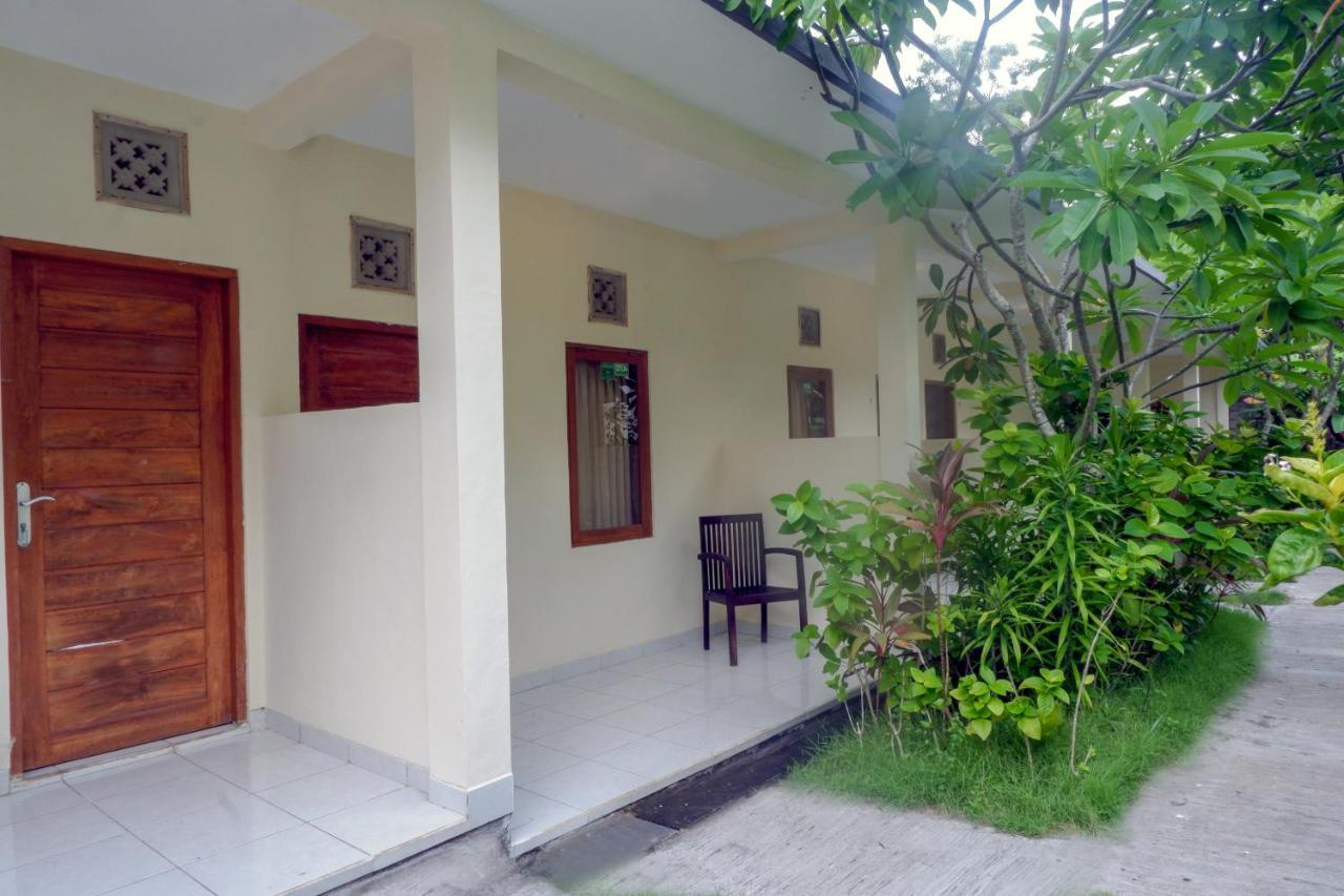 Oyo 2521 Uluwatu Cahya Guest House Екстер'єр фото