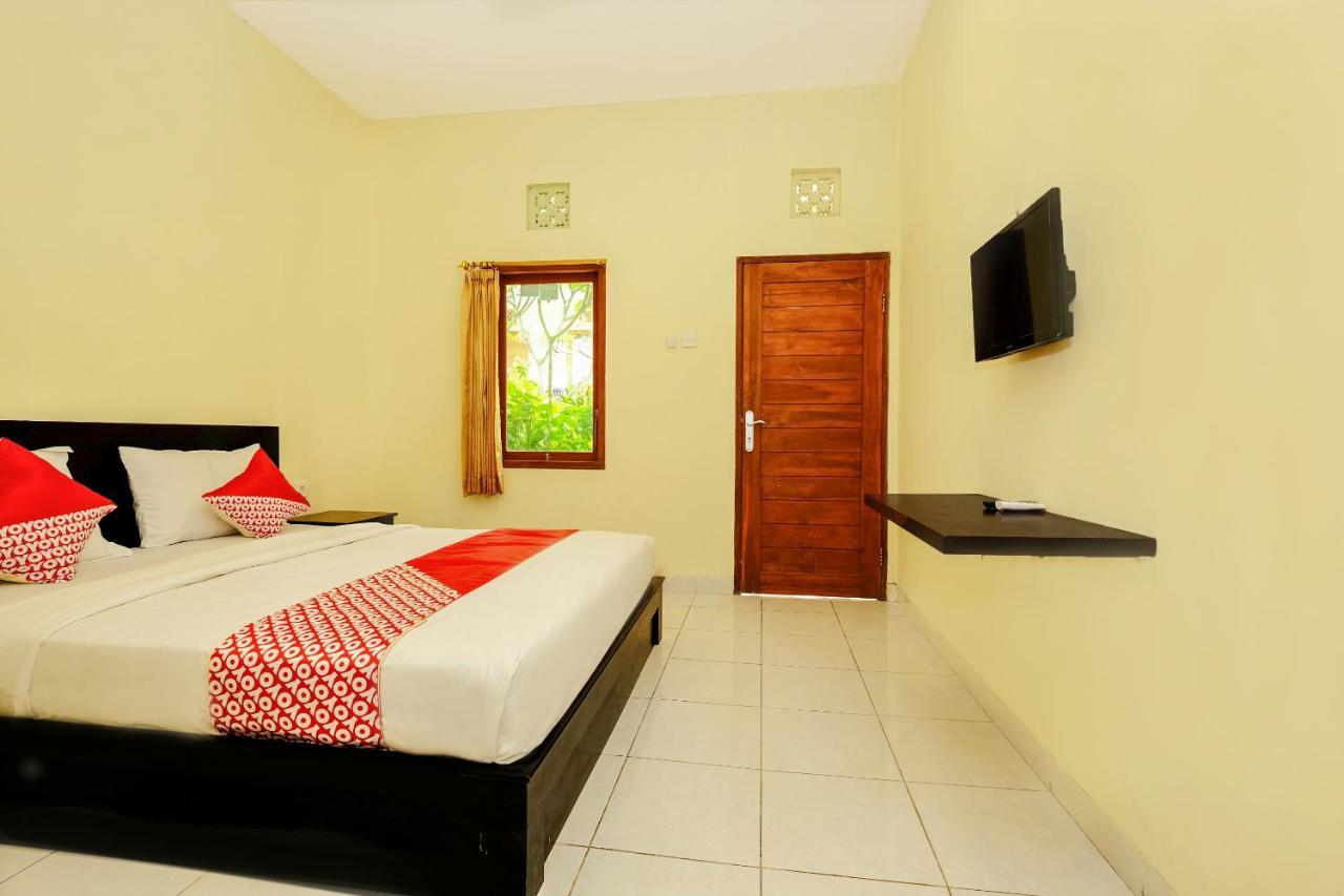 Oyo 2521 Uluwatu Cahya Guest House Екстер'єр фото